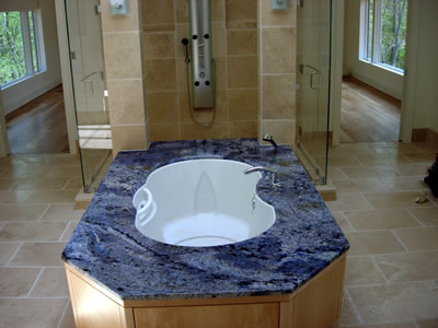 Private Residence Architect Jon Conderet was highly involved in this project.  Prescott Stone had several site meetings with the architect to ensure that the tub was detailed exactly to his specifications.  The granite for the tub, located on the second story, was lifted i